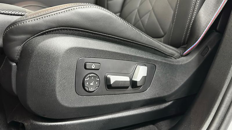 BMW X5 M60i / ZÁRUKA / TOP STAV - fotka 37 z 67
