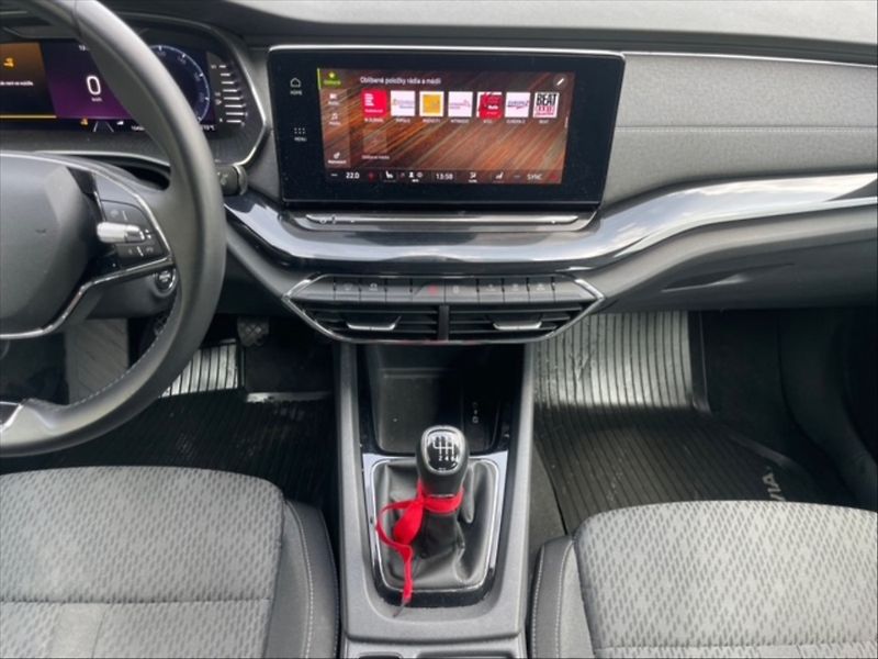 Škoda Octavia 1,5 TSI 110 Style - fotka 10 z 11