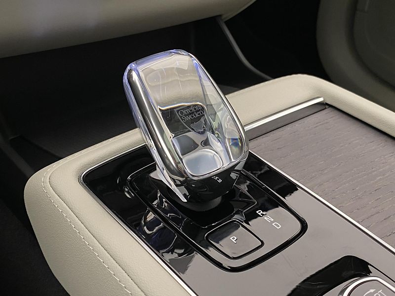 Volvo XC90 (2026) T8 AWD Plug-in BRIGHT ULTRA - fotka 40 z 74