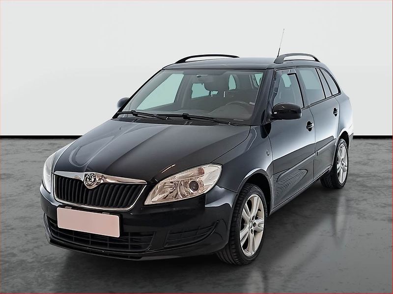 Škoda Fabia (2013) 1.6 TDI, Serv.kniha, po STK - fotka 2 z 18