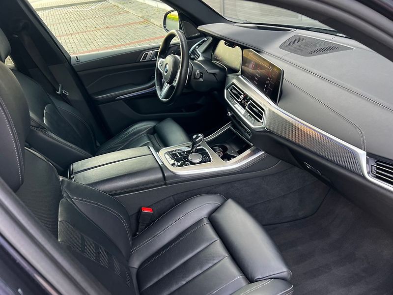 BMW X5 M50d xDrive-TOP STAV - fotka 31 z 57