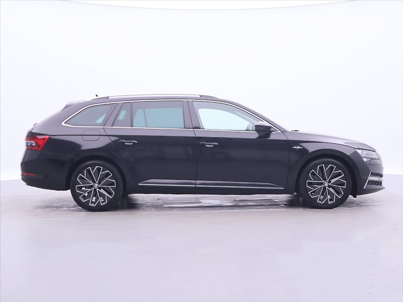 Škoda Superb 2,0 TDI 140kW DSG 4x4 L&K DPH - fotka 8 z 44