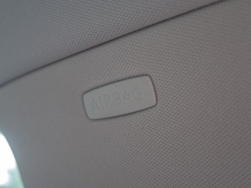 Volkswagen Golf Plus (2010) 1.6TDI 77KW – NOVÉ V ČR - fotka 27 z 38
