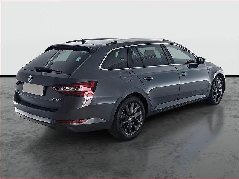 Škoda Superb (2017) 2.0 TDI, Kůže, Navi, Tempomat - fotka 5 z 19