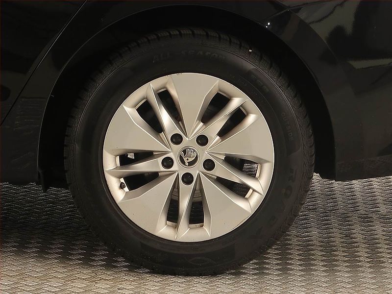 Škoda Octavia (2021) Ambition 2.0 TDI, Automat - fotka 15 z 18