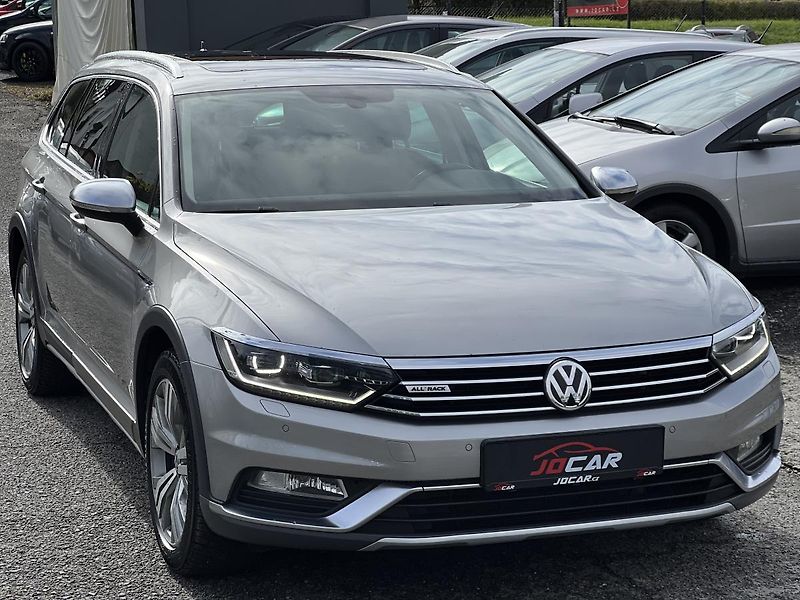 Volkswagen Passat Alltrack 2.0TDi 176kw 4X4 DSG  - fotka 3 z 55
