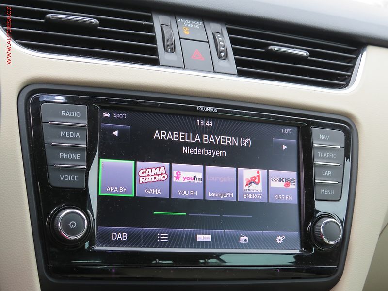 Škoda Octavia (2013) 2.0TDi, Elegance, bixen, navi - fotka 16 z 36