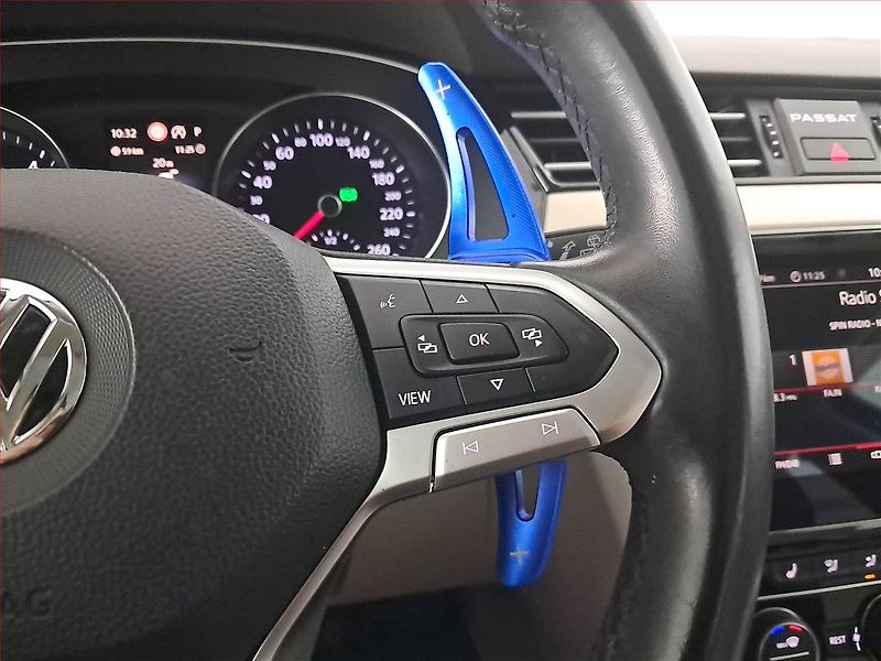 Volkswagen Passat (2019) 1.6 TDI, Automat, Kůže, Navi - fotka 19 z 25