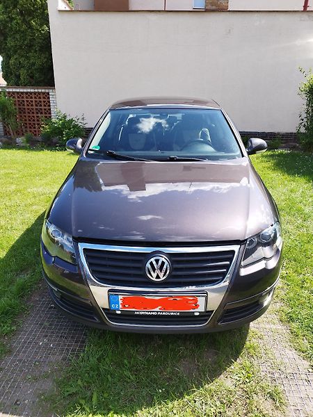 Volkswagen Passat (2005) - fotografie inzerátu