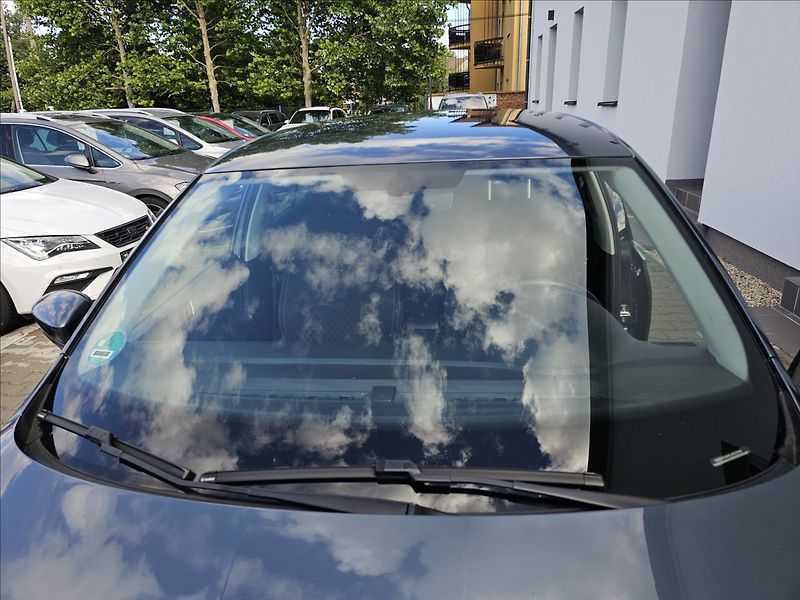 Škoda Rapid 1,0 TSi Drive NAVI ALU - fotka 36 z 39