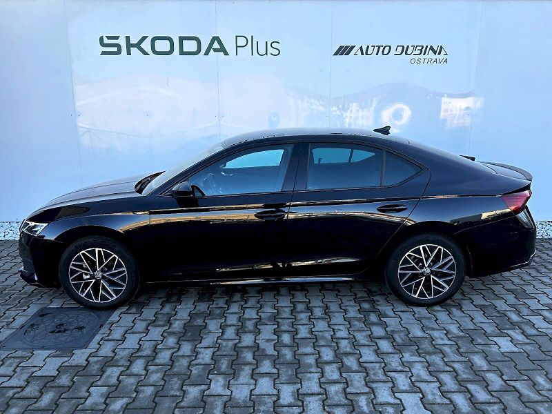 Škoda Octavia (2024) 2.0 TDI 110kW DSG Sportline - fotka 3 z 35