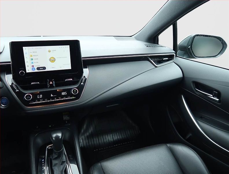 Toyota Corolla (2023) 1.8 Hybrid - fotka 8 z 20