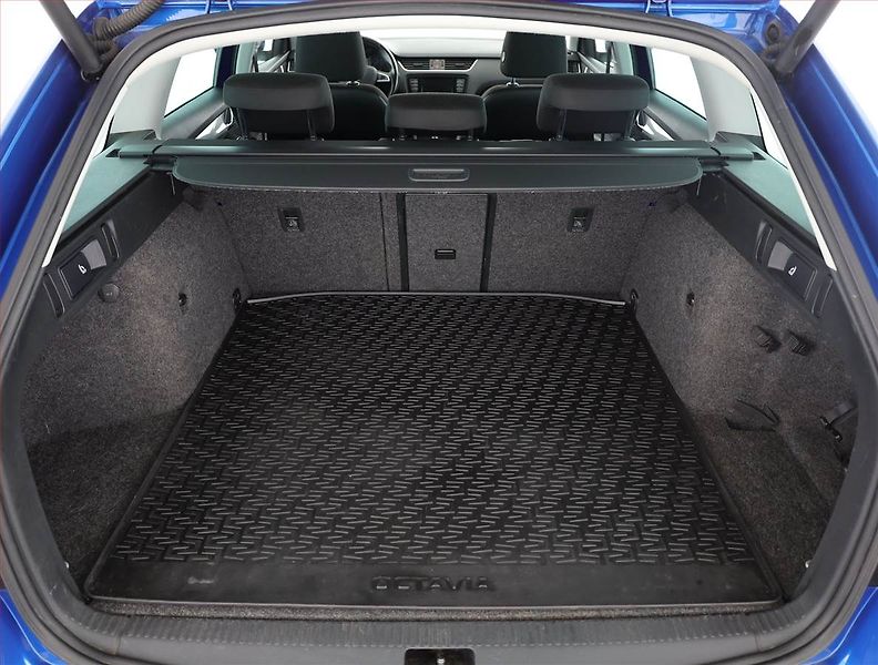 Škoda Octavia (2016) Ambition 1.6 TDI, Automat - fotka 16 z 17