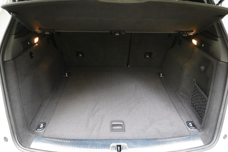 Audi Q5 - fotka 28 z 29