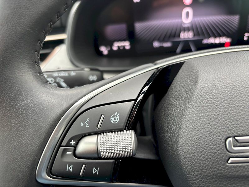 Škoda Scala (2025) 1.0 TSI 85kW Selection - fotka 12 z 35