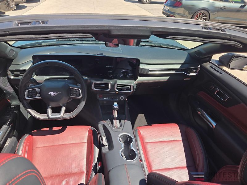 Ford Mustang (2024) - fotka 7 z 8