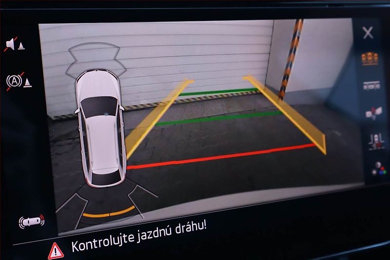 Škoda Superb (2017) 2.0 TSI, 4X4, Automat, Kůže - fotka 22 z 32