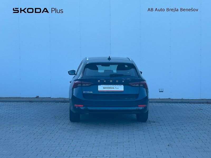 Škoda Octavia (2023) COMBI STYLE 1,5 TSI 110 kW - fotka 9 z 25