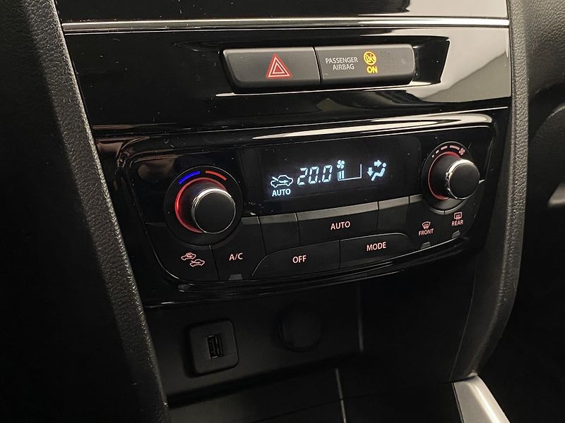 Suzuki Vitara 1.6 VVTi 88kW ELEGANCE AUT CZ - fotka 28 z 43