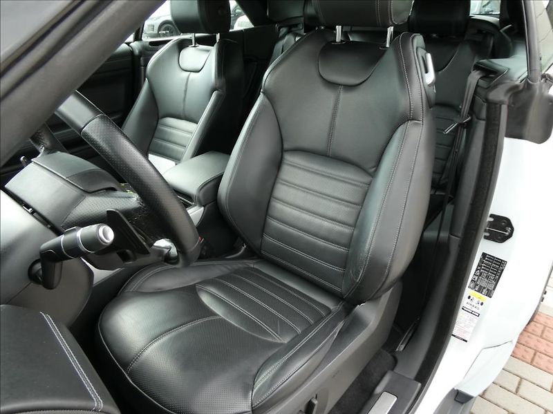 Land Rover Range Rover Evoque 2,0 TD4 HSE Dynamic cabrio, DP - fotka 13 z 39