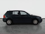 Volkswagen Golf (2000) 1.6 16V, Klima, pěkný stav - náhled 6