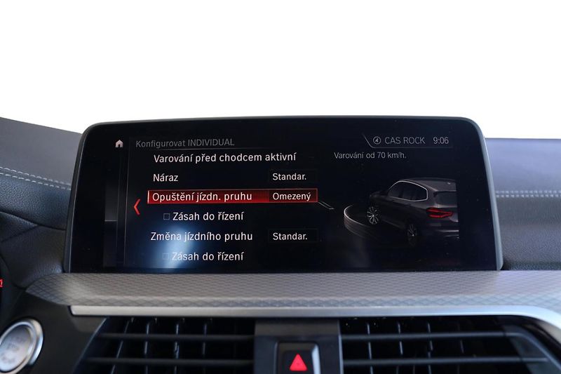BMW X3 M40i - fotka 18 z 30