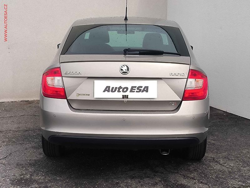 Škoda Rapid (2013) 1.4TSI, ČR, autoAC - fotka 5 z 15