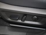 Mitsubishi Outlander 2,4 PHEV AWD Instyle TAŽNÉ - náhled 24