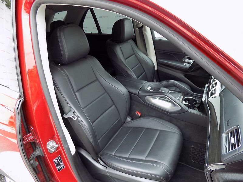Mercedes-Benz GLE (2019) 300d/4-Matic/Full-Led/ - fotka 19 z 48
