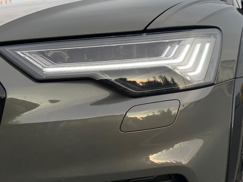 Audi A6 Allroad (2025) 50 TDI - fotka 9 z 37