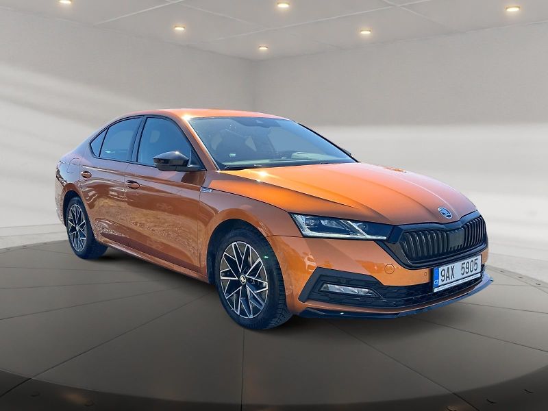 Škoda Octavia (2023) SPORTLINE 1.5e-TEC 110kW CZ - fotka 3 z 11