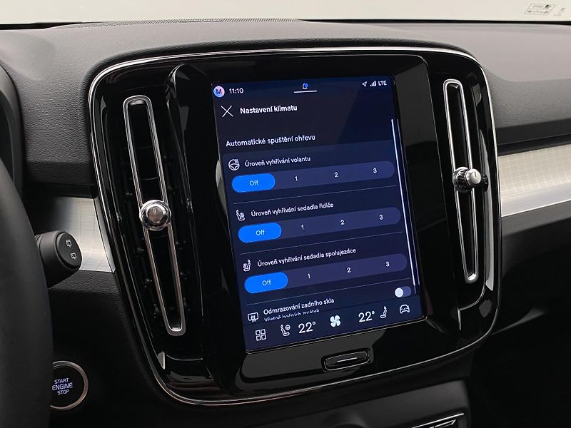 Volvo XC40 (2026) B3 AUT DARK ULTRA  - fotka 45 z 63