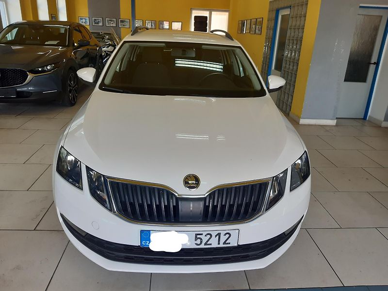 Škoda Octavia 2.0 TDI COMBI KLIMA 122000km!! - fotka 2 z 17