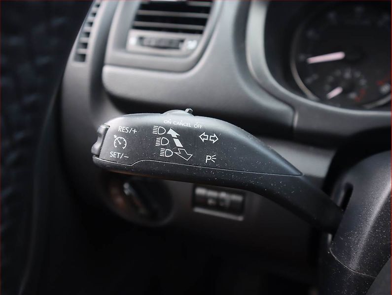 Škoda Fabia (2012) 1.2 TSI, Serv.kniha, Tempomat - fotka 16 z 16