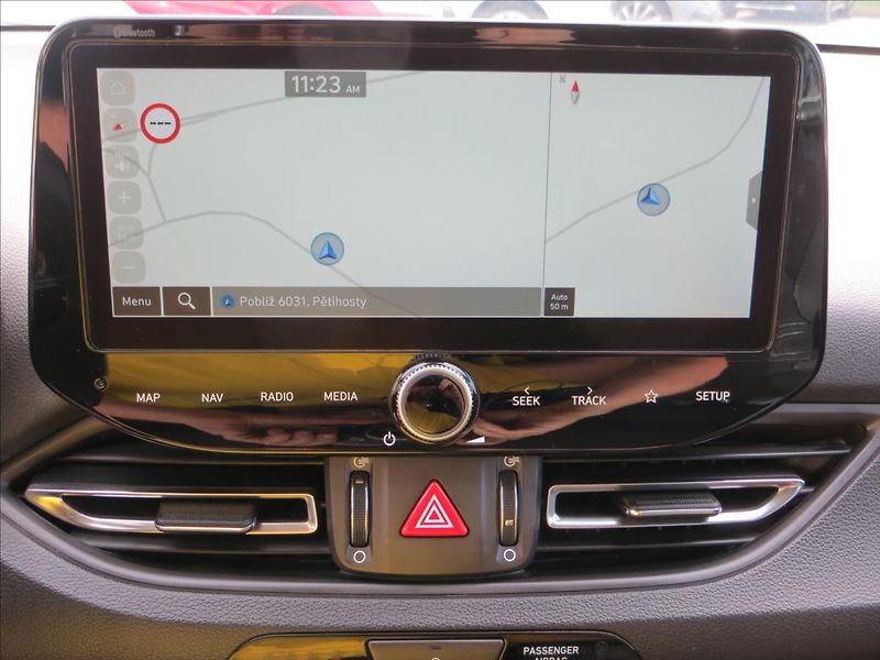 Hyundai i30 1,5 T-GDI M-Hev Style kombi - fotka 20 z 30