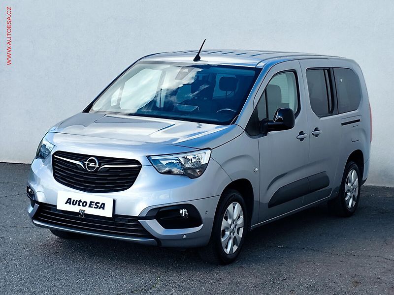 Opel Combo (2022) 1.5CDTi MAXi XL, Elegance - fotka 3 z 25