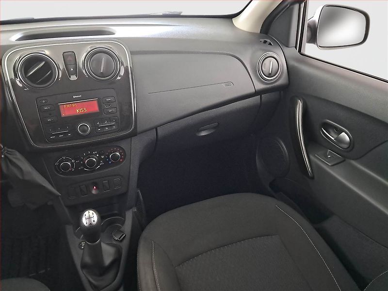 Dacia Sandero (2018) 0.9 TCe, LPG, ČR,1.maj - fotka 8 z 15