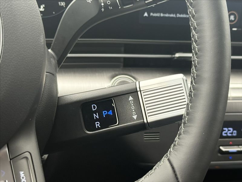 Hyundai Kona 1,6 T-GDI 132kW DCT Style - fotka 13 z 29