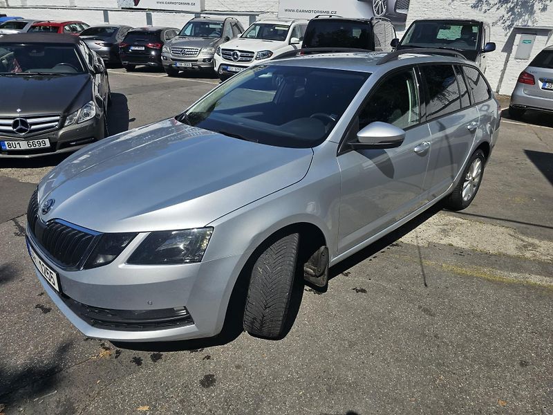 Škoda Octavia (2020) 2.0TDI 110kW DSG kombi - fotka 2 z 15