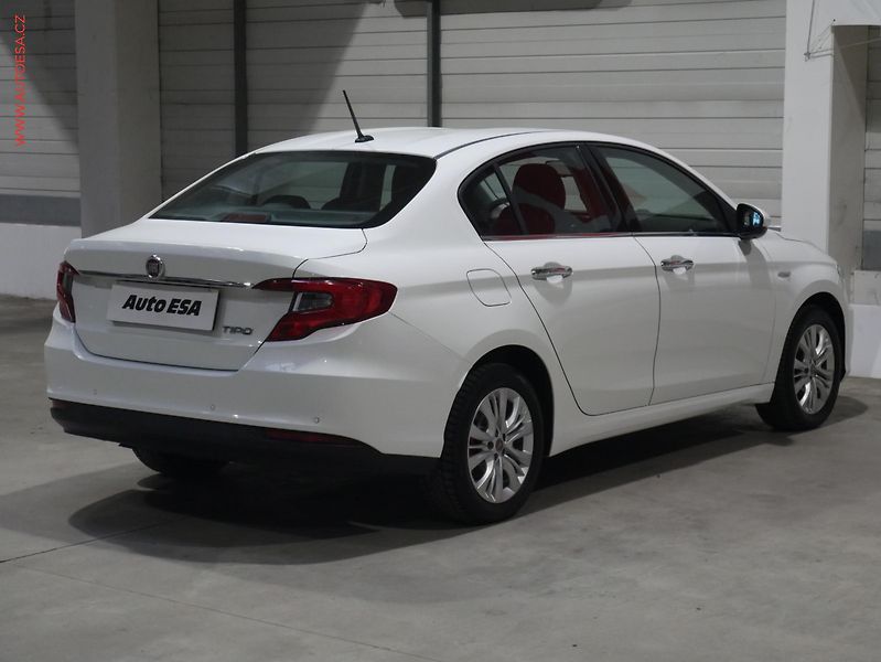 Fiat Tipo (2016) 1.6, STK10/27 - fotka 6 z 20