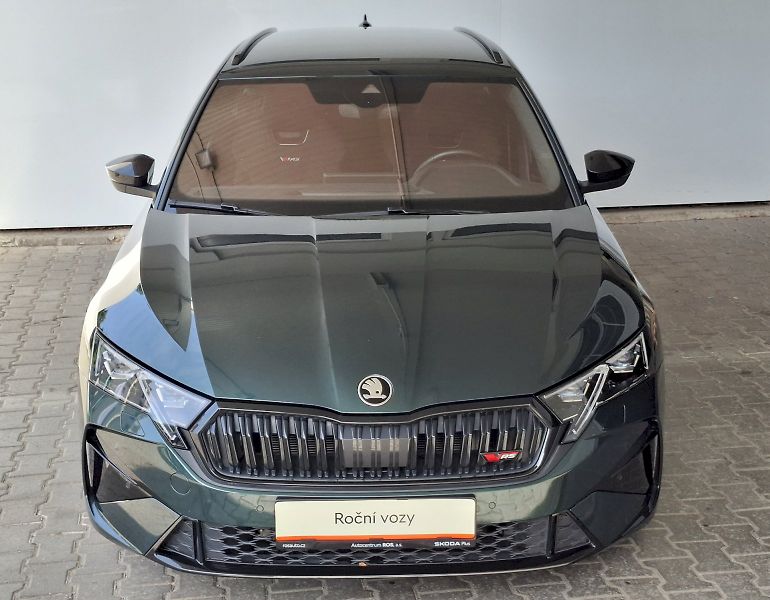 Škoda Octavia (2025) COMBI RS 2,0 TSI 195 KW 7-STUP - fotka 4 z 30