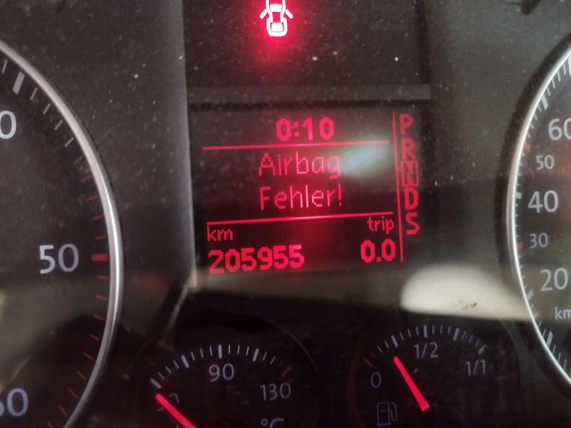 Volkswagen Touran 1.9TDI 77Kw BKC NÁHRADNÍ DÍLY - fotka 14 z 14