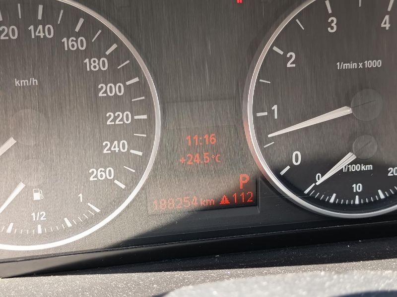 BMW Řada 7 (2006) 2.0 95kw - fotka 47 z 49