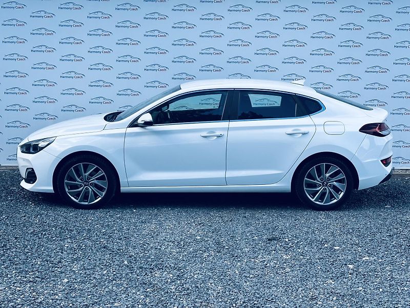 Hyundai i30 (2019) 1.4T-GDi, 103kW, REZERVACE - fotka 4 z 13