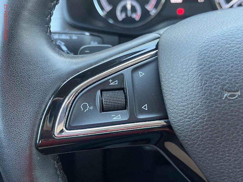 Škoda Kodiaq (2020) 1.5TSi, 1.maj,ČR, DSG, LED - fotka 13 z 15