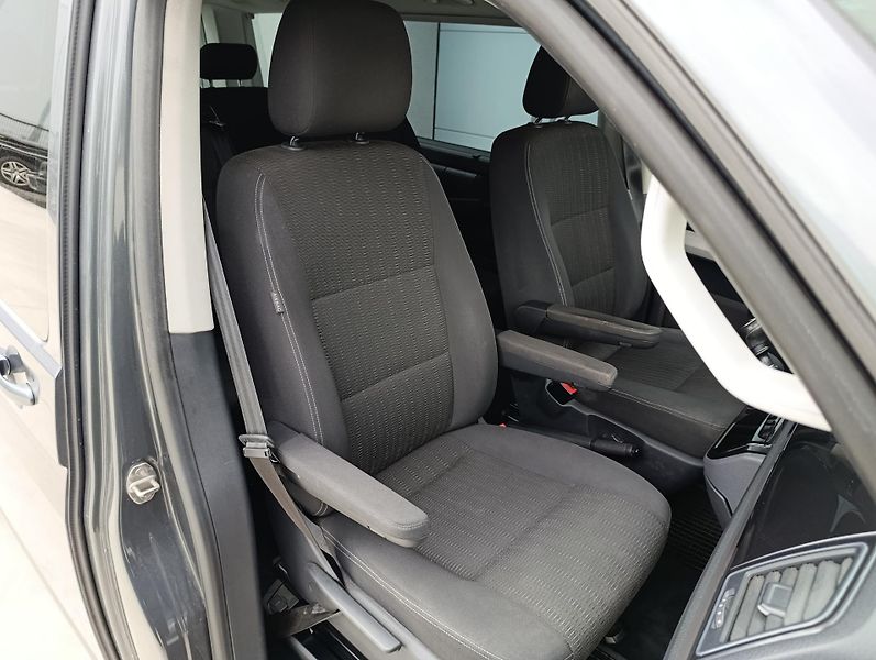 Volkswagen Multivan 2.0TDI 110kW ČR - fotka 21 z 35