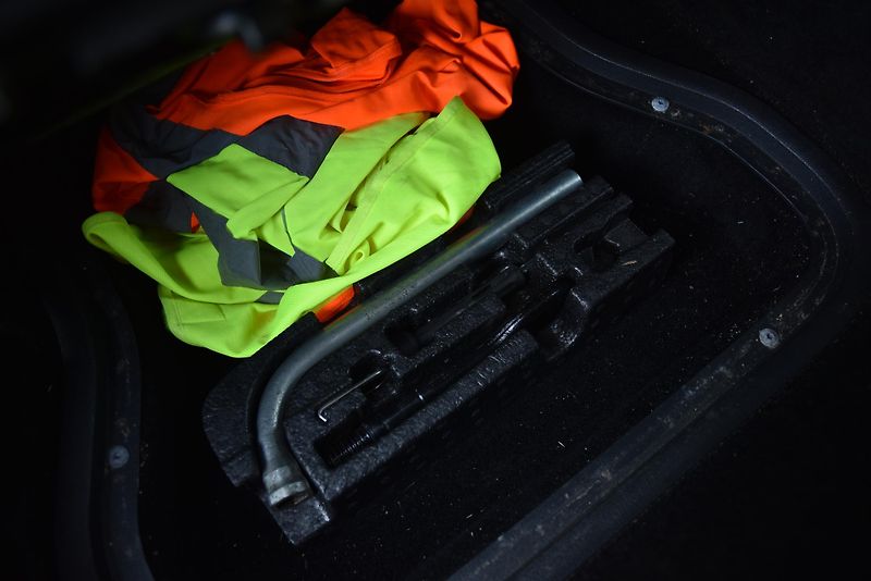 Volkswagen Caddy 2.0 TDi CR, KLIMA, TEMP, ČR - fotka 26 z 49