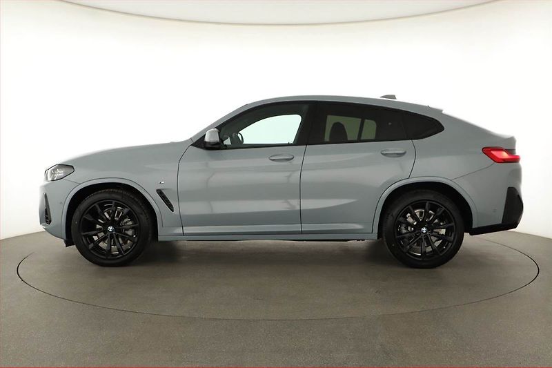 BMW X4 (2025) xDrive20d, M Sport, Navigace - fotka 3 z 20