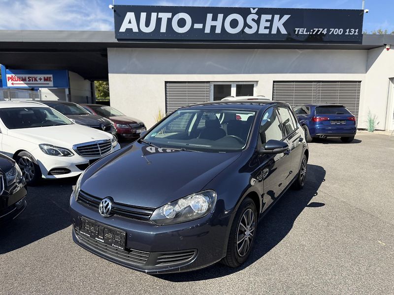 Volkswagen Golf 1.4 16V, 59kw, manuál  - fotka 1 z 13