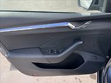Škoda Octavia 2,0 TDI DSG Style Plus LED+ACC - náhled 15